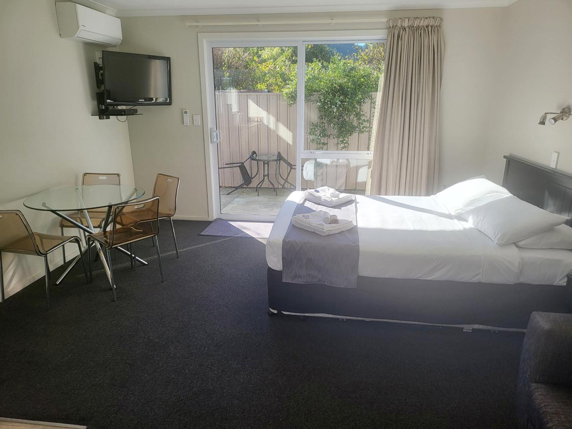 Ferrylink Motel Picton Buitenkant foto