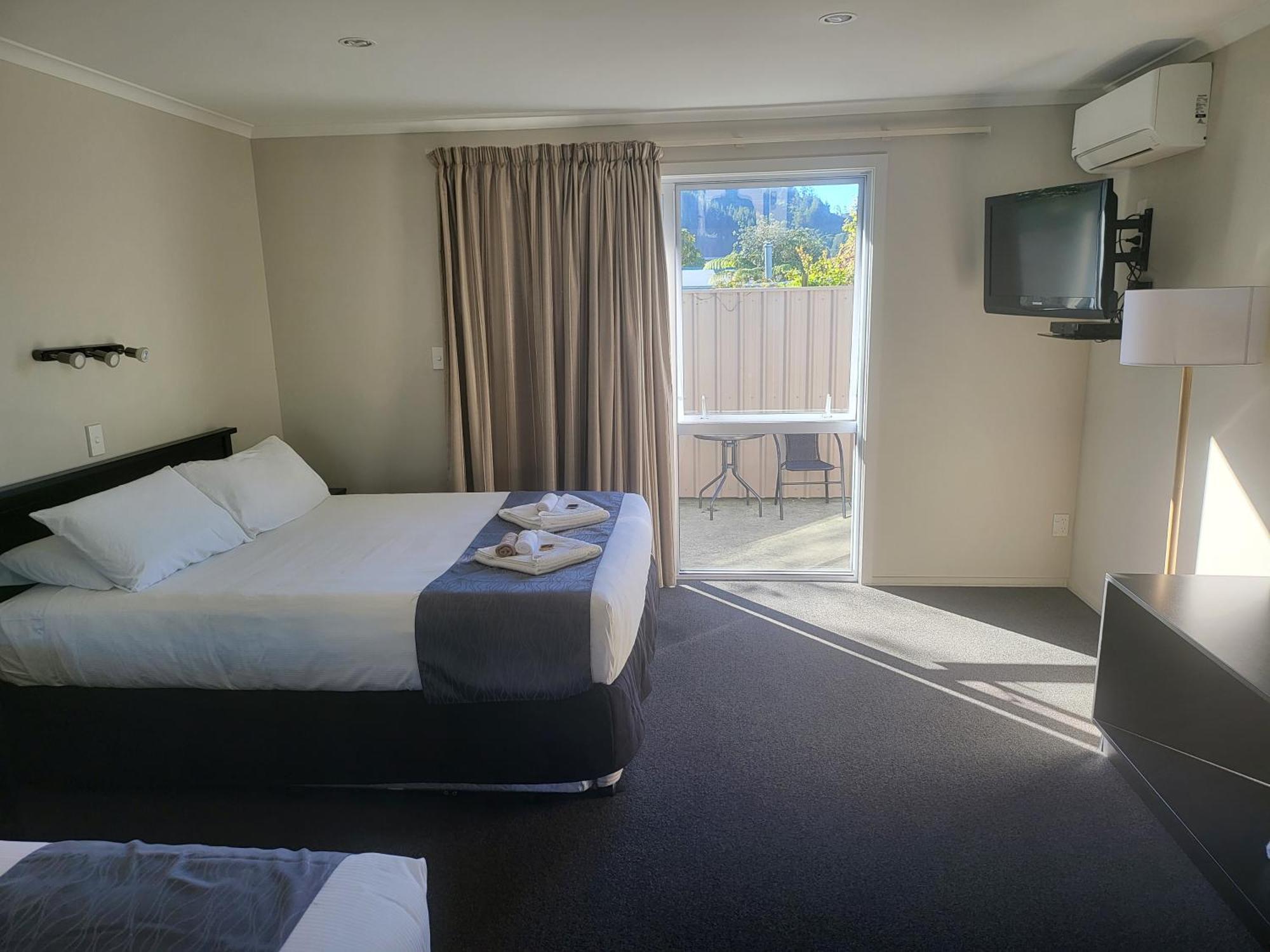 Ferrylink Motel Picton Buitenkant foto